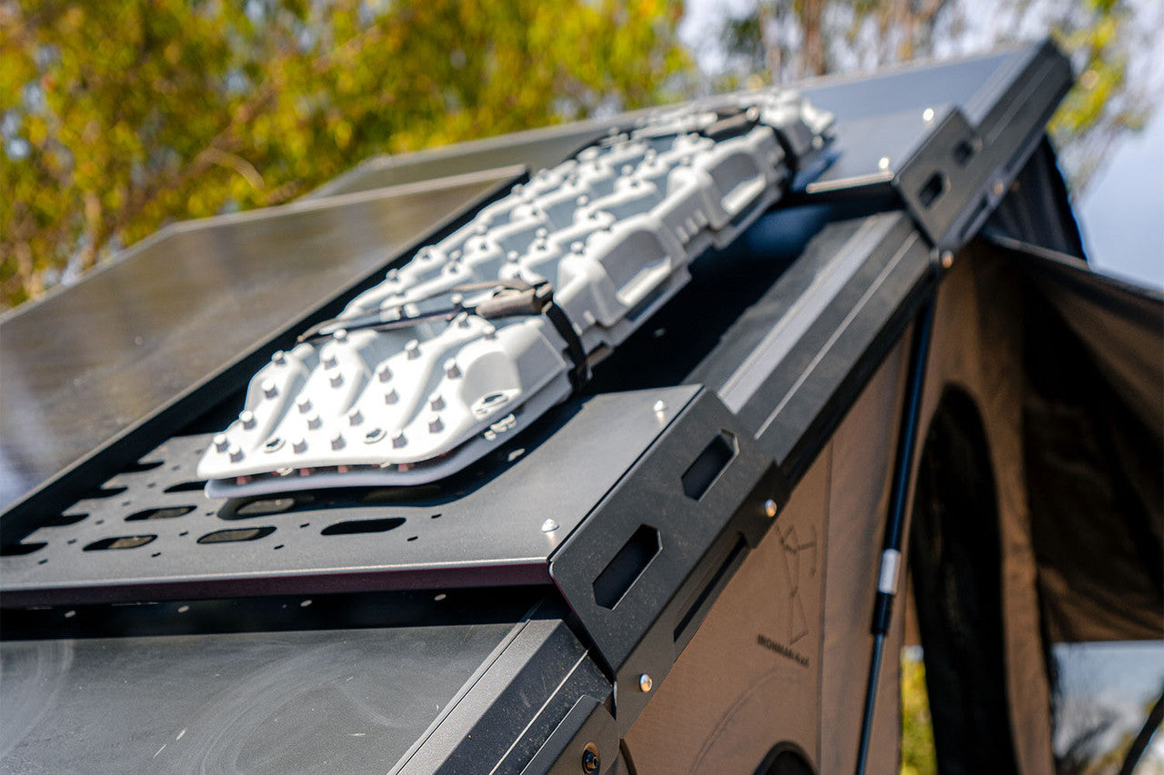 IRONMAN 4x4 ORION 1400 Rooftop Tent