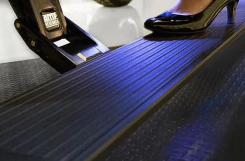 AMP Research Powerstep XL (2018-2024 Ram Crew/Mega Cab)